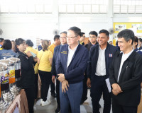 รองนายกรัฐมนตรีและรัฐมนตรีว่าการกระทรวงดิจิทัลเพื่อเศรษฐกิจแ ... พารามิเตอร์รูปภาพ 16