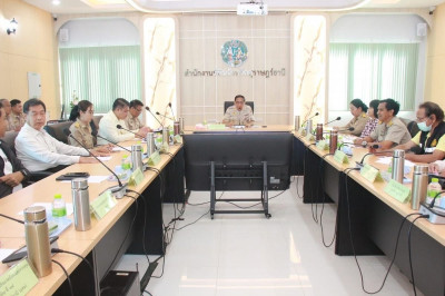 รองผู้ว่าราชการจังหวัดสุราษฎร์ธานี เป็นประธานในการประชุมคณะก ... พารามิเตอร์รูปภาพ 1