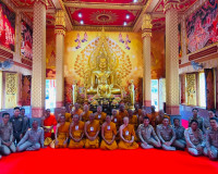 รองผู้ว่าราชการจังหวัดสุราษฎร์ธานี กล่าวถวายการต้อนรับพระเทพ ... พารามิเตอร์รูปภาพ 4