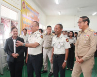 รองผู้ว่าราชการจังหวัดสุราษฎร์ธานี ให้การต้อนรับนายสหการณ์ เ ... พารามิเตอร์รูปภาพ 5