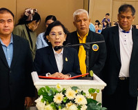 รองผู้ว่าราชการจังหวัดสุราษฎร์ธานี เป็นประธานในพิธีกล่าวเปิด ... พารามิเตอร์รูปภาพ 2