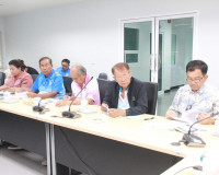 รองผู้ว่าราชการจังหวัดสุราษฎร์ธานี เป็นประธานประชุมคณะทำงานส ... พารามิเตอร์รูปภาพ 4