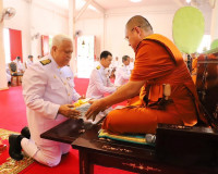 รองผู้ว่าราชการจังหวัดสุราษฎร์ธานี เป็นประธานในพิธี บำเพ็ญกุ ... พารามิเตอร์รูปภาพ 8