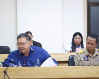 ผู้ว่าฯ สุราษฎร์ธานี ประชุมมูลนิธิส่งเสริมศาลหลักเมือง เน้นบ ... พารามิเตอร์รูปภาพ 12