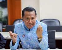 ผู้ว่าฯ สุราษฎร์ธานี สั่งตั้งชุดเฉพาะกิจ แก้ไขปัญหา ชาวต่างช ... พารามิเตอร์รูปภาพ 6