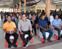 รองนายกรัฐมนตรีและรัฐมนตรีว่าการกระทรวงคมนาคม ลงพื้นที่พบปะเ ... พารามิเตอร์รูปภาพ 7