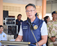 รองนายกรัฐมนตรีและรัฐมนตรีว่าการกระทรวงคมนาคม ลงพื้นที่พบปะเ ... พารามิเตอร์รูปภาพ 9