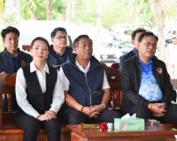 รองนายกรัฐมนตรีและรัฐมนตรีว่าการกระทรวงคมนาคม ลงพื้นที่พบปะเ ... พารามิเตอร์รูปภาพ 12