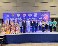รองผู้ว่าราชการจังหวัดฯ เป็นประธานในพิธีเปิดงาน &quot;ธ สถิตในดวง ... พารามิเตอร์รูปภาพ 4