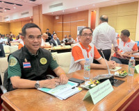 รองผู้ว่าราชการจังหวัดสุราษฎร์ธานี ให้การต้อนรับนายสุชาติ ชม ... พารามิเตอร์รูปภาพ 5