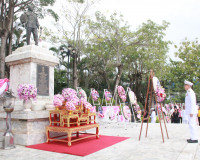 ข้าราชการและประชาชนจังหวัดสุราษฎร์ธานีทุกภาคส่วนประกอบพิธีวา ... พารามิเตอร์รูปภาพ 5
