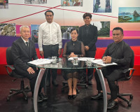 รองผู้ว่าราชการจังหวัดสุราษฎร์ธานี ให้สัมภาษณ์สดรายการ “แหลง ... พารามิเตอร์รูปภาพ 3