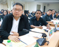 รองผู้ว่าราชการจังหวัดสุราษฎร์ธานี เป็นประธานการประชุมคณะผู้ ... พารามิเตอร์รูปภาพ 5
