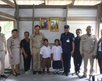 รองผู้ว่าราชการจังหวัดฯ เป็นประธานในพิธีมอบบ้านให้กับครอบครั ... พารามิเตอร์รูปภาพ 10