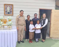 รองผู้ว่าราชการจังหวัดฯ เป็นประธานในพิธีมอบบ้านให้กับครอบครั ... พารามิเตอร์รูปภาพ 11