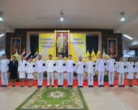 รองผู้ว่าราชการจังหวัดสุราษฎร์ธานี เป็นประธานในพิธีวางพานพุ่ ... พารามิเตอร์รูปภาพ 9