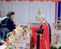 รองผู้ว่าราชการจังหวัดสุราษฎร์ธานี ร่วมแสดงความยินดีรองศาสตร ... พารามิเตอร์รูปภาพ 6