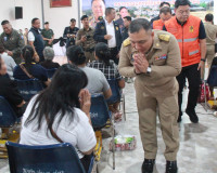 รมช.มหาดไทย ลงพื้นที่จังหวัดสุราษฎร์ธานีตรวจเยี่ยมและติดตามส ... พารามิเตอร์รูปภาพ 16