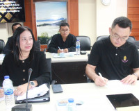 จังหวัดสุราษฎร์ธานีประชุมเตรียมการอำนวยความสะดวกประชาชนในการ ... พารามิเตอร์รูปภาพ 6