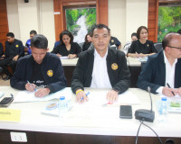 จังหวัดสุราษฎร์ธานีประชุมเตรียมการอำนวยความสะดวกประชาชนในการ ... พารามิเตอร์รูปภาพ 16