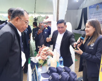 รองผู้ว่าราชการจังหวัดสุราษฎร์ธานี กล่าวต้อนรับนายศุภชัย ใจส ... พารามิเตอร์รูปภาพ 5