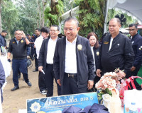 รองผู้ว่าราชการจังหวัดสุราษฎร์ธานี กล่าวต้อนรับนายศุภชัย ใจส ... พารามิเตอร์รูปภาพ 6