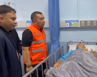 ผู้ว่าฯ สุราษฎร์ฯ เยี่ยมทีมเจ็ตสกีจิตอาสาเจ็บ 2 ราย หลังรถพล ... พารามิเตอร์รูปภาพ 7