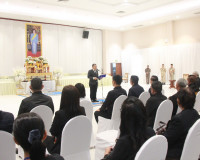 ประชาชนจังหวัดสุราษฎร์ธานีพร้อมใจเดินทางไปเข้าเฝ้าฯ กราบถวาย ... พารามิเตอร์รูปภาพ 26