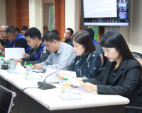 ผู้ว่าฯ สุราษฎร์ธานีเรียกประชุมผู้เกี่ยวข้องติดตามสถานการณ์ส ... พารามิเตอร์รูปภาพ 2