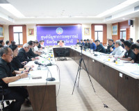 ผู้ว่าฯ สุราษฎร์ธานีเรียกประชุมผู้เกี่ยวข้องติดตามสถานการณ์ส ... พารามิเตอร์รูปภาพ 8