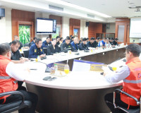ผู้ว่าฯ สุราษฎร์ธานีเรียกประชุมผู้เกี่ยวข้องติดตามสถานการณ์ส ... พารามิเตอร์รูปภาพ 12
