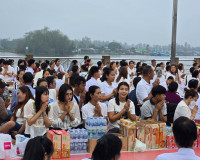 สุราษฎร์ธานีจัดพิธีทำบุญเมืองใหญ่ ตักบาตรพระ 1,110 รูป ฉลอง  ... พารามิเตอร์รูปภาพ 4