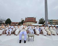 สุราษฎร์ธานีจัดพิธีทำบุญเมืองใหญ่ ตักบาตรพระ 1,110 รูป ฉลอง  ... พารามิเตอร์รูปภาพ 5