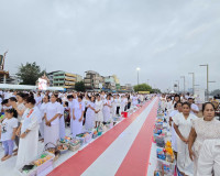 สุราษฎร์ธานีจัดพิธีทำบุญเมืองใหญ่ ตักบาตรพระ 1,110 รูป ฉลอง  ... พารามิเตอร์รูปภาพ 63