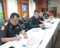 จังหวัดสุราษฎร์ธานีประชุมคณะทำงานอำนวยความสะดวกประชาชนในการเ ... พารามิเตอร์รูปภาพ 4