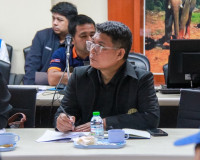 จังหวัดสุราษฎร์ธานีประชุมคณะกรรมการศูนย์อำนวยการความปลอดภัยท ... พารามิเตอร์รูปภาพ 11