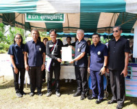 รองผู้ว่าราชการจังหวัดสุราษฎร์ธานี กล่าวต้อนรับ นายนเรศ ธำรง ... พารามิเตอร์รูปภาพ 11