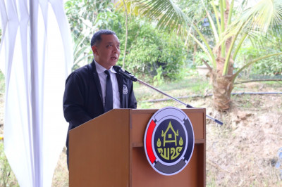 ผู้ว่าราชการจังหวัดสุราษฎร์ธานี ต้อนรับ รมช.มหาดไทย ตรวจเยี่ ... พารามิเตอร์รูปภาพ 1