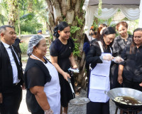 ผู้ว่าราชการจังหวัดสุราษฎร์ธานี ต้อนรับ รมช.มหาดไทย ตรวจเยี่ ... พารามิเตอร์รูปภาพ 1