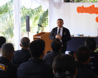 ผู้ว่าราชการจังหวัดสุราษฎร์ธานี ต้อนรับ รมช.มหาดไทย ตรวจเยี่ ... พารามิเตอร์รูปภาพ 4