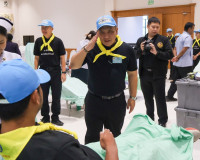 จังหวัดสุราษฎร์ธานีจัดพิธีถวายอาลัยและปฏิญาณตน รวมพลังแห่งคว ... พารามิเตอร์รูปภาพ 15