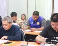 จังหวัดสุราษฎร์ธานีประชุมพิจารณากลั่นกรองให้ความช่วยเหลือผู้ ... พารามิเตอร์รูปภาพ 2