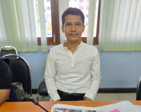 จังหวัดสุราษฎร์ธานีประชุมพิจารณากลั่นกรองให้ความช่วยเหลือผู้ ... พารามิเตอร์รูปภาพ 5