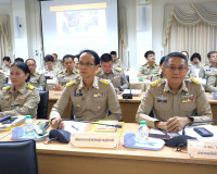 จังหวัดสุราษฎร์ธานี ประชุมหัวหน้าส่วนราชการและหน่วยงานที่เกี ... พารามิเตอร์รูปภาพ 19