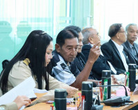 รองผู้ว่าราชการจังหวัดฯ เป็นประธานการประชุม คณะกรรมการข้าราช ... พารามิเตอร์รูปภาพ 11