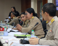 ผู้ว่าฯ สุราษฎร์ธานี เป็นประธานประชุมคณะกรรมการมูลนิธิส่งเสร ... พารามิเตอร์รูปภาพ 12