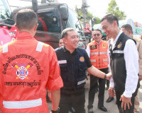 ผู้ว่าฯ สุราษฎร์ธานีเปิดศูนย์ปฏิบัติการป้องกันและลดอุบัติเหต ... พารามิเตอร์รูปภาพ 56