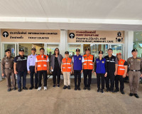 สุราษฎร์ธานีห่วงใยประชาชน รองผู้ว่าฯ ลงพื้นที่ให้กำลังใจเจ้า ... พารามิเตอร์รูปภาพ 12