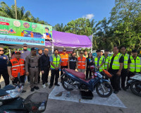 สุราษฎร์ธานีห่วงใยประชาชน รองผู้ว่าฯ ลงพื้นที่ให้กำลังใจเจ้า ... พารามิเตอร์รูปภาพ 27