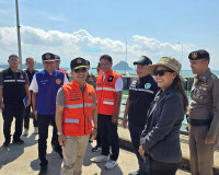 สุราษฎร์ธานีห่วงใยประชาชน รองผู้ว่าฯ ลงพื้นที่ให้กำลังใจเจ้า ... พารามิเตอร์รูปภาพ 58